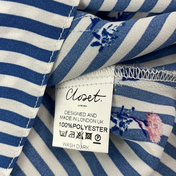 CLOSET LONDON BLUE STRIPE FLORAL BELL SLEEVE BLOUSE, size 6 - Picture 9 of 11